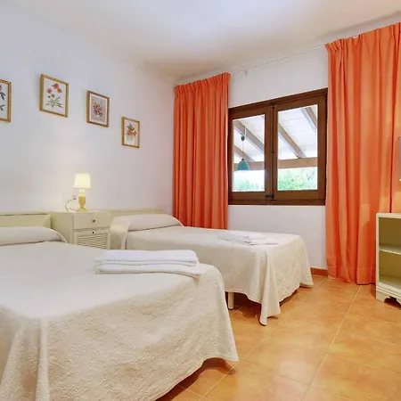 Magdalena Villa Pollensa